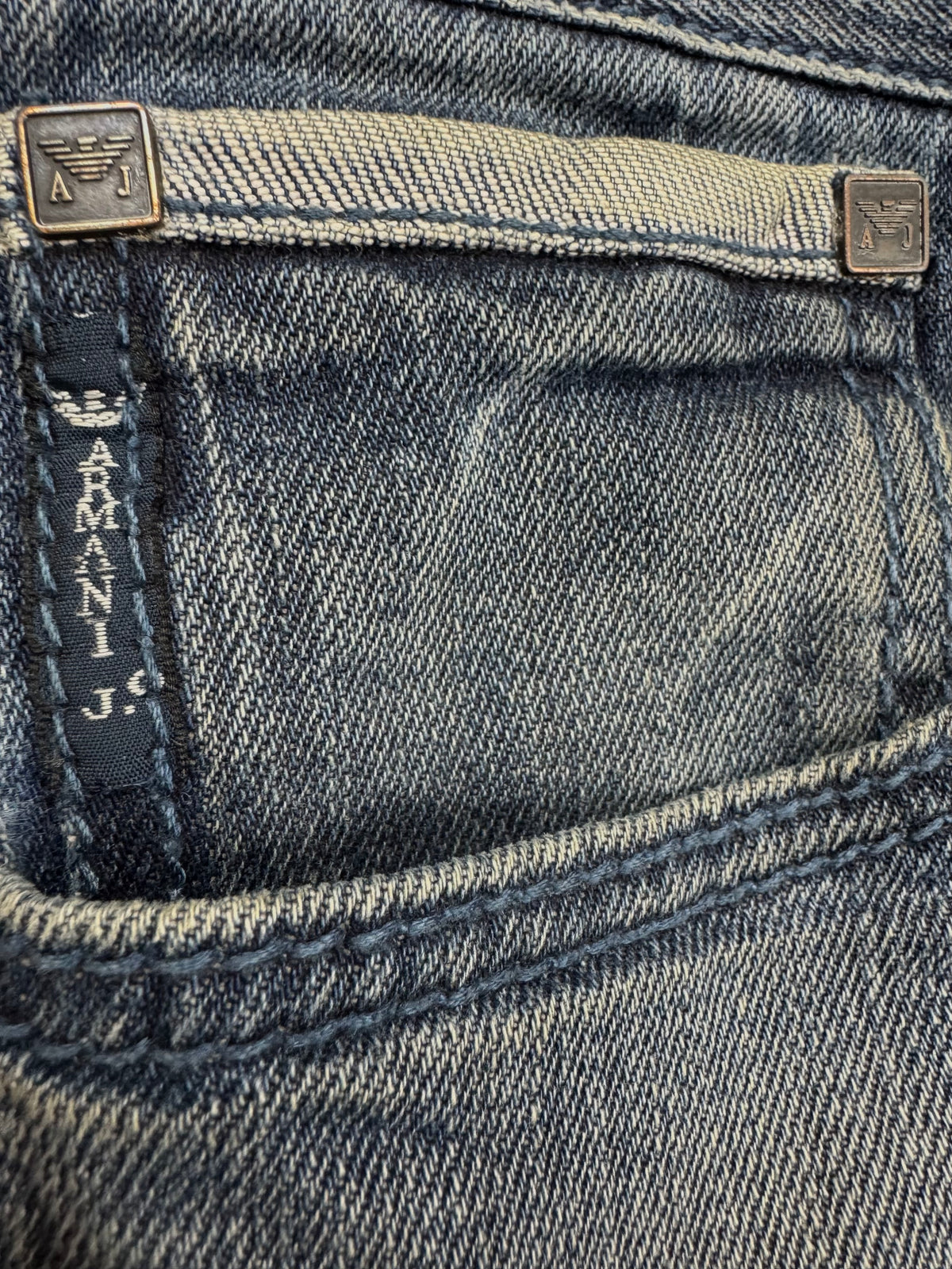 vintage Armani jeans {S}