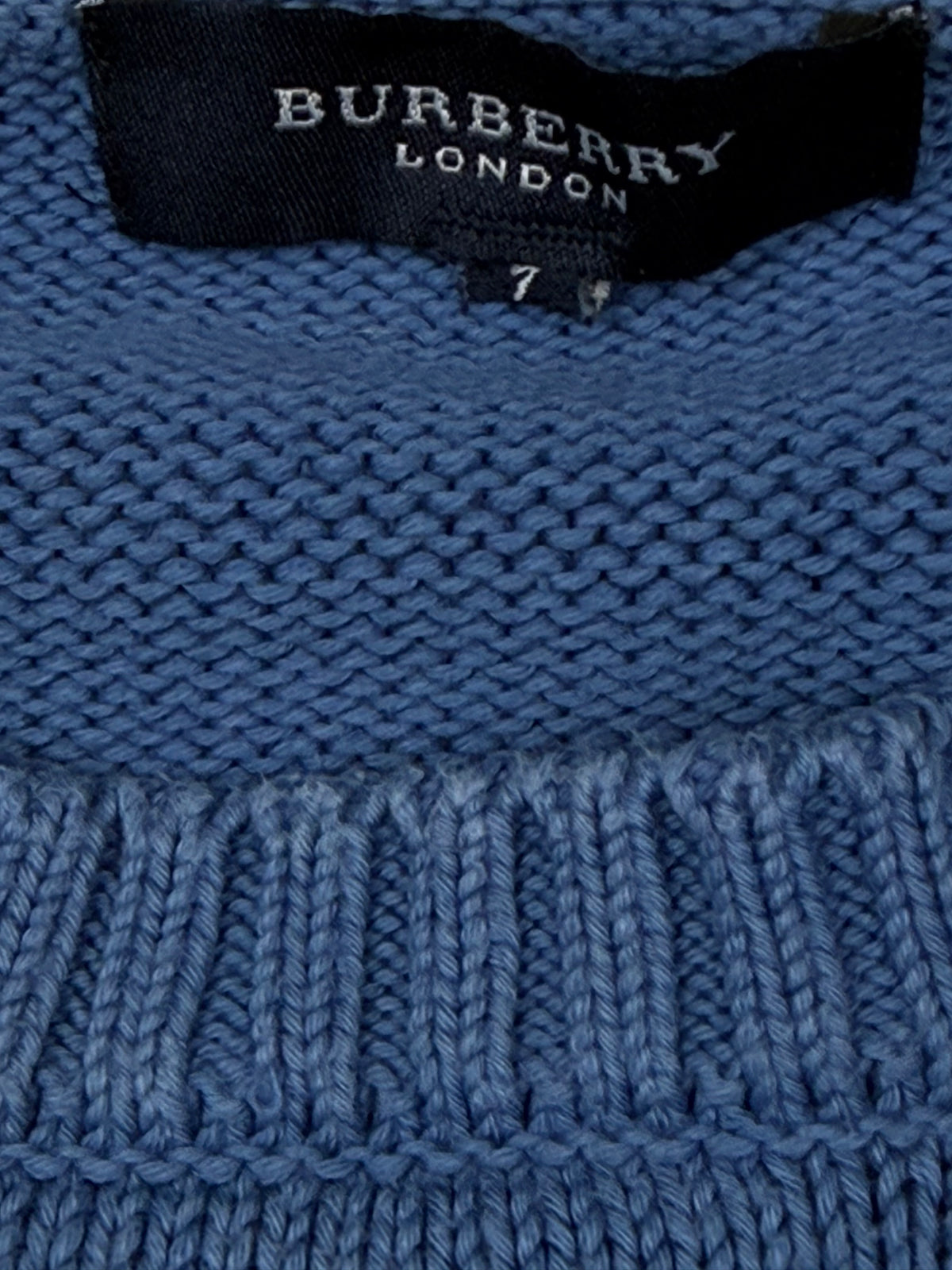 vintage Burberry knittedsweater {XL}