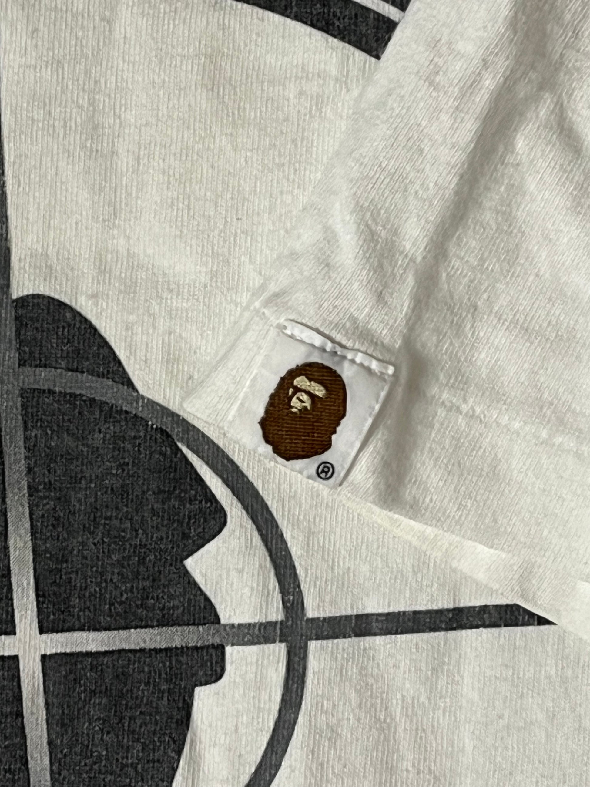 vintage BAPE a bathing ape t-shirt {M}