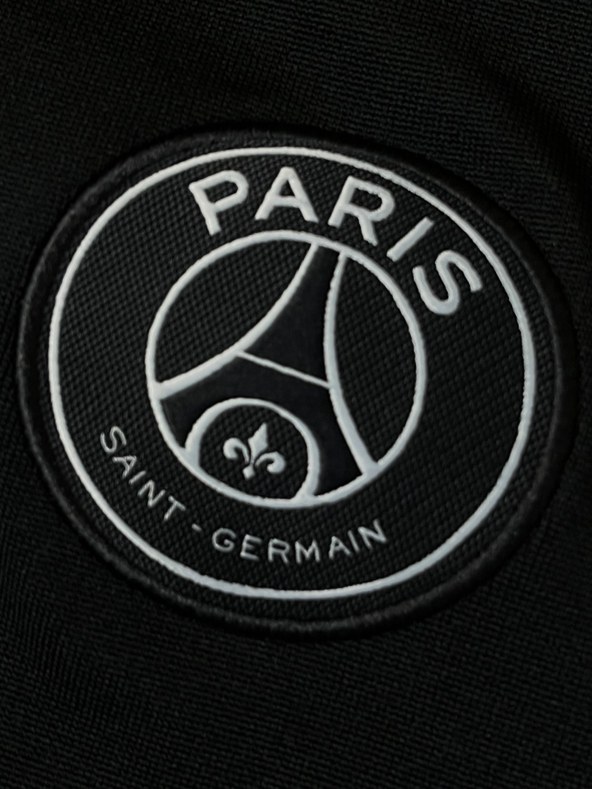 black Nike PSG Paris Saint Germain tracksuit {M}