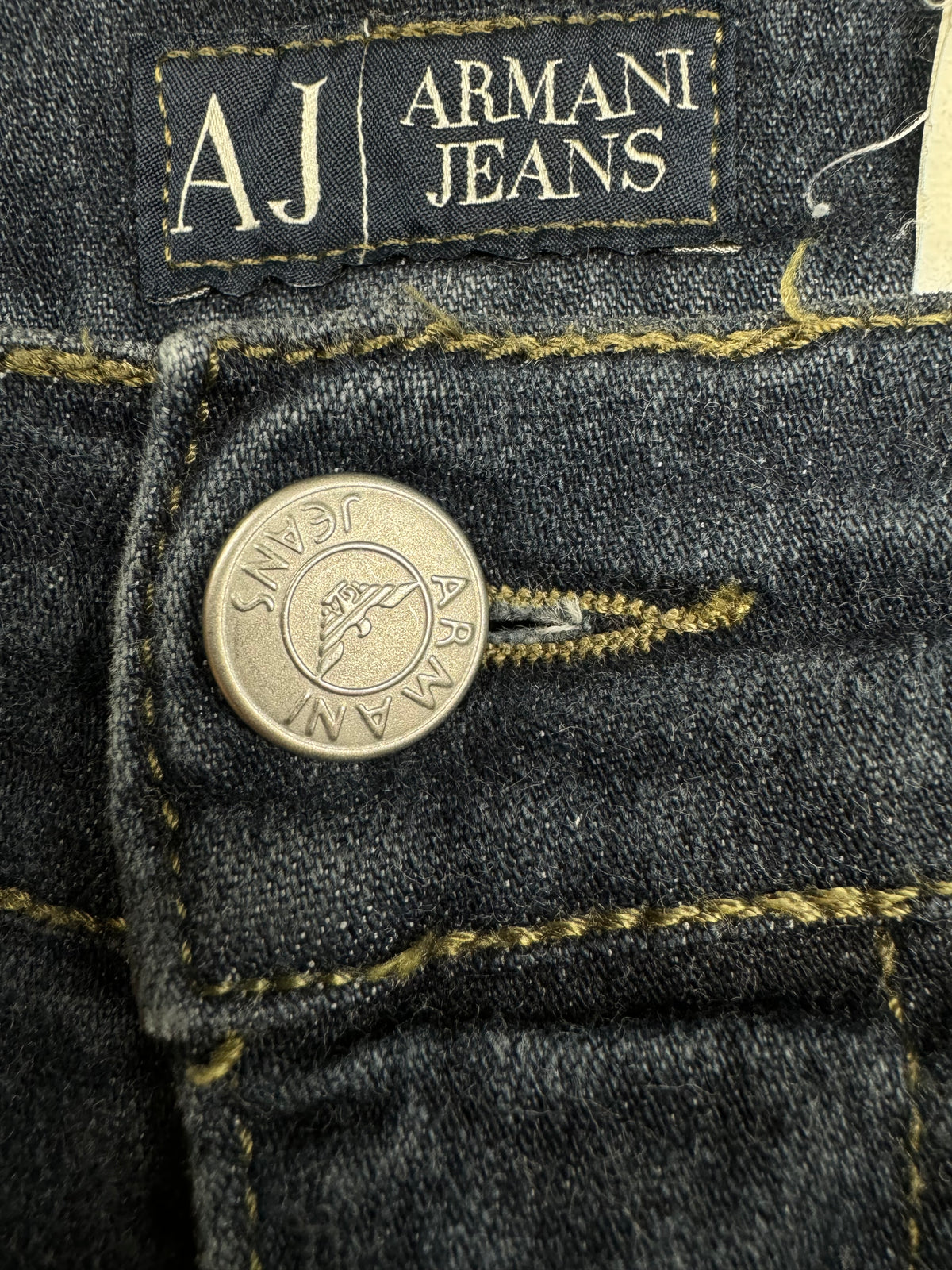 vintage Armani jeans {S}