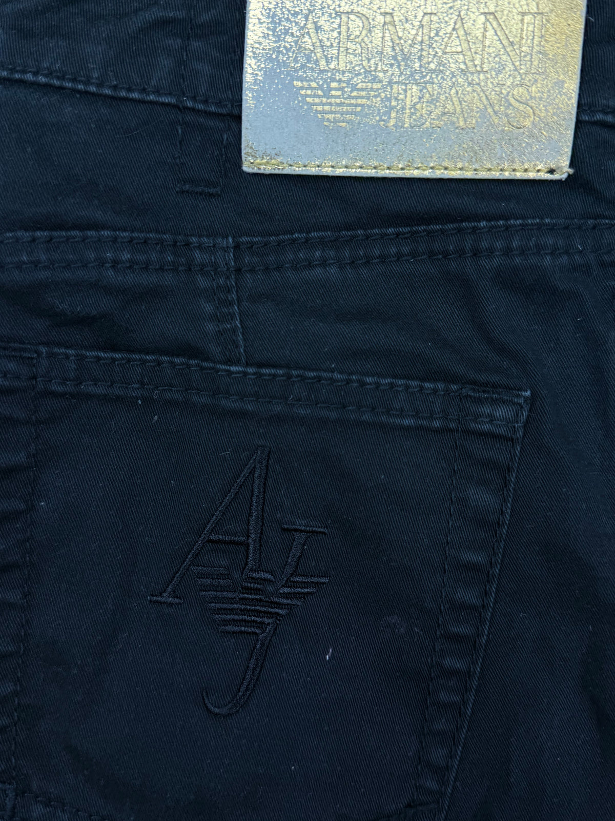 vintage Armani jeans {S}