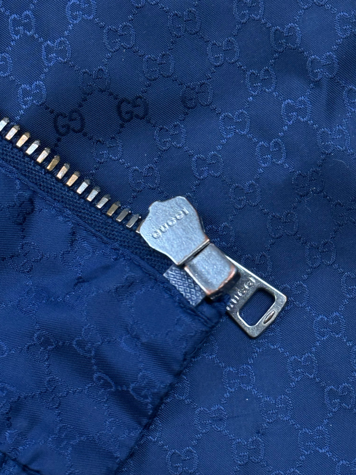 vintage Gucci monogram windbreaker {M}