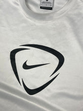 Lade das Bild in den Galerie-Viewer, vintage Nike jersey {L}
