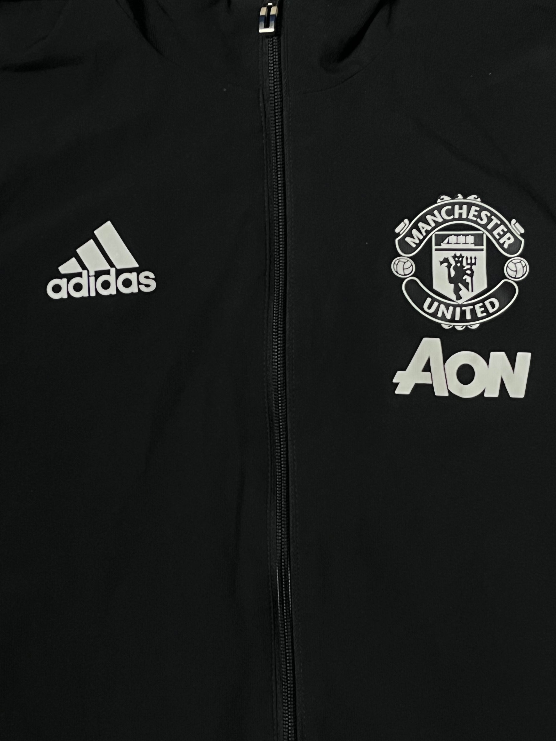 vintage Adidas Manchester United windbreaker {M}