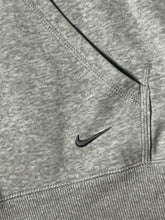 Load image into Gallery viewer, vintage Nike spellout sweatjacket {M}
