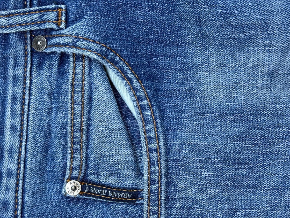 vintage Armani jeans {L}