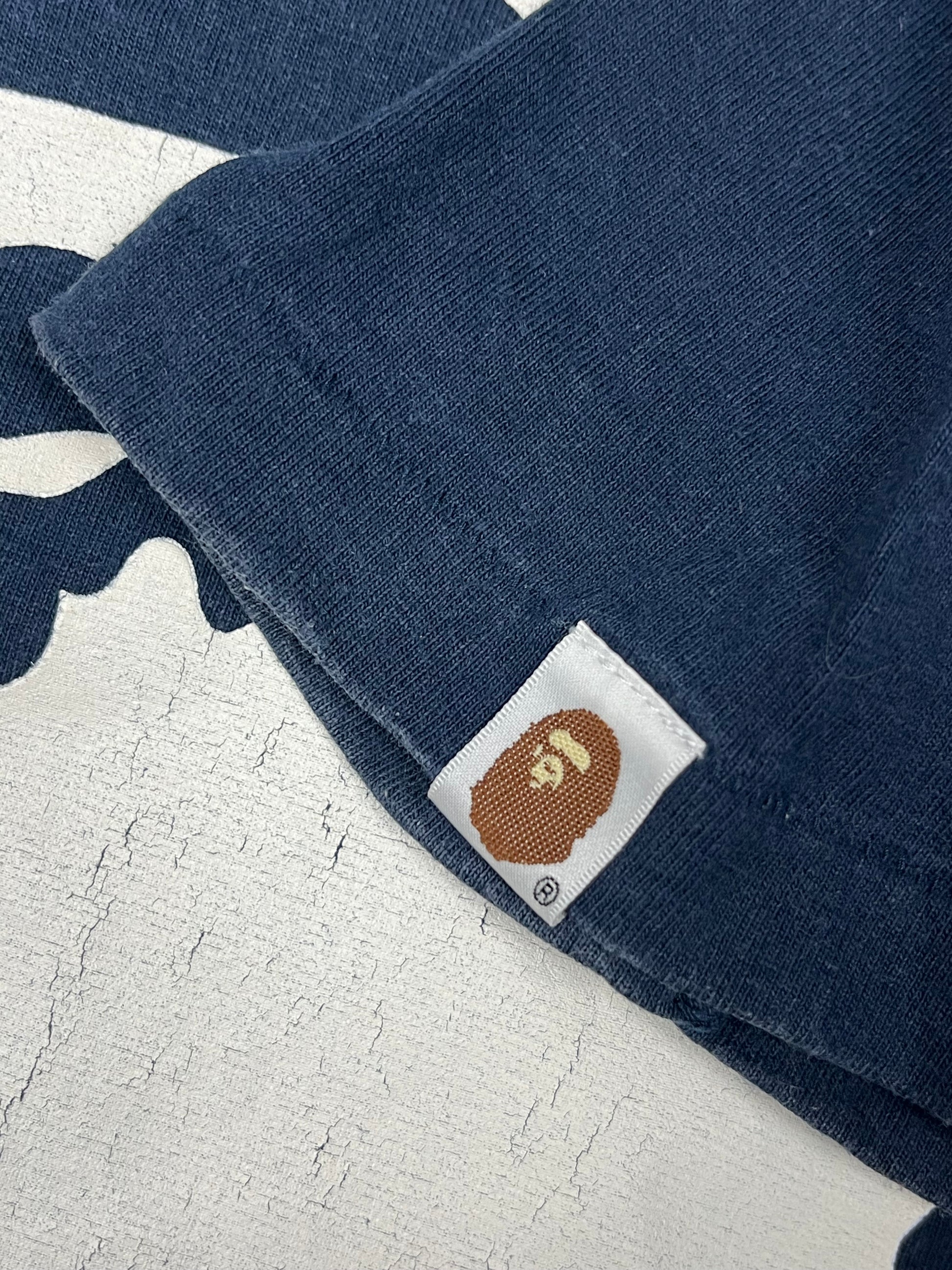 vintage BAPE a bathing ape t-shirt {M}