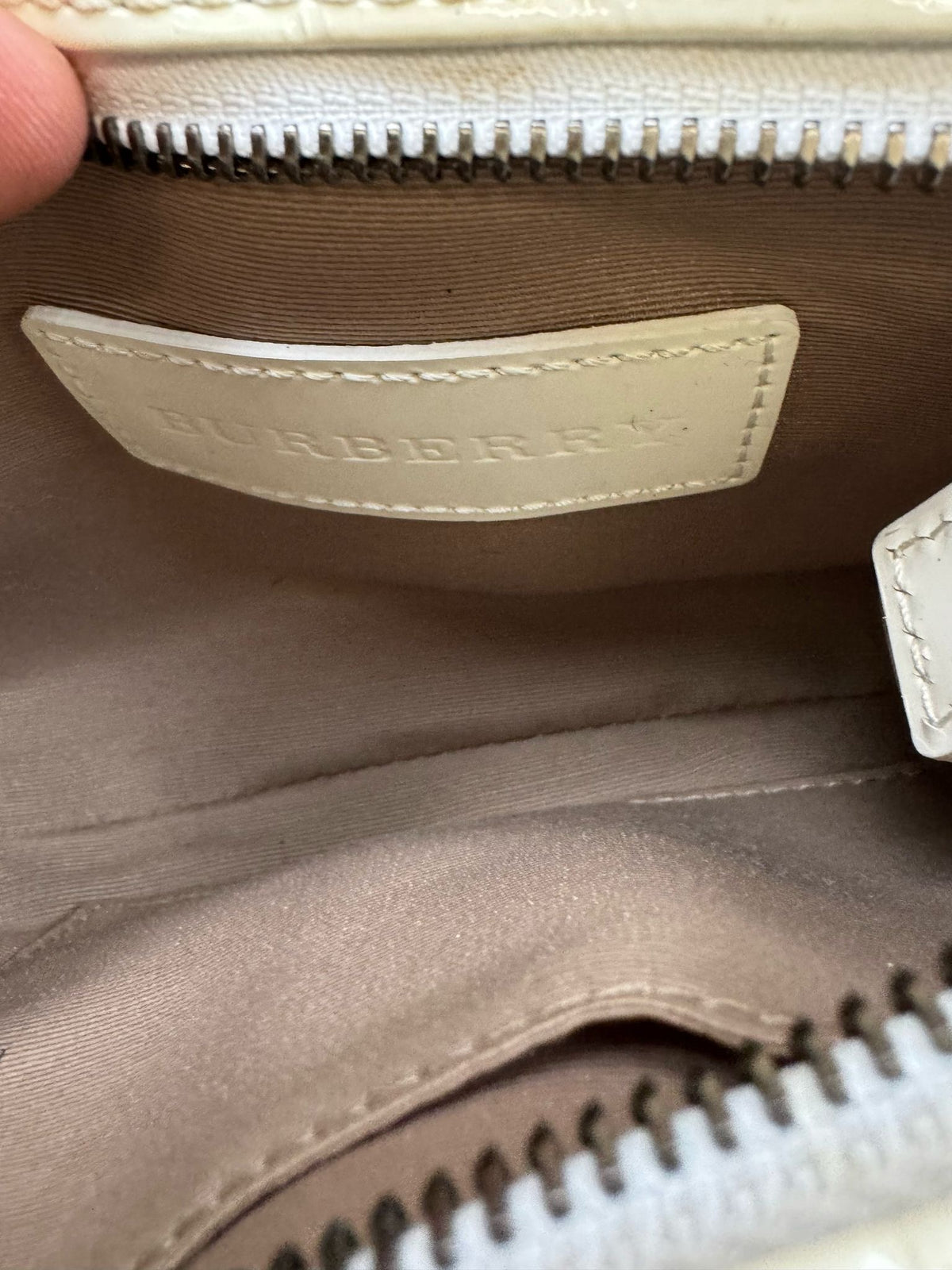 vintage Burberry shoulderbag