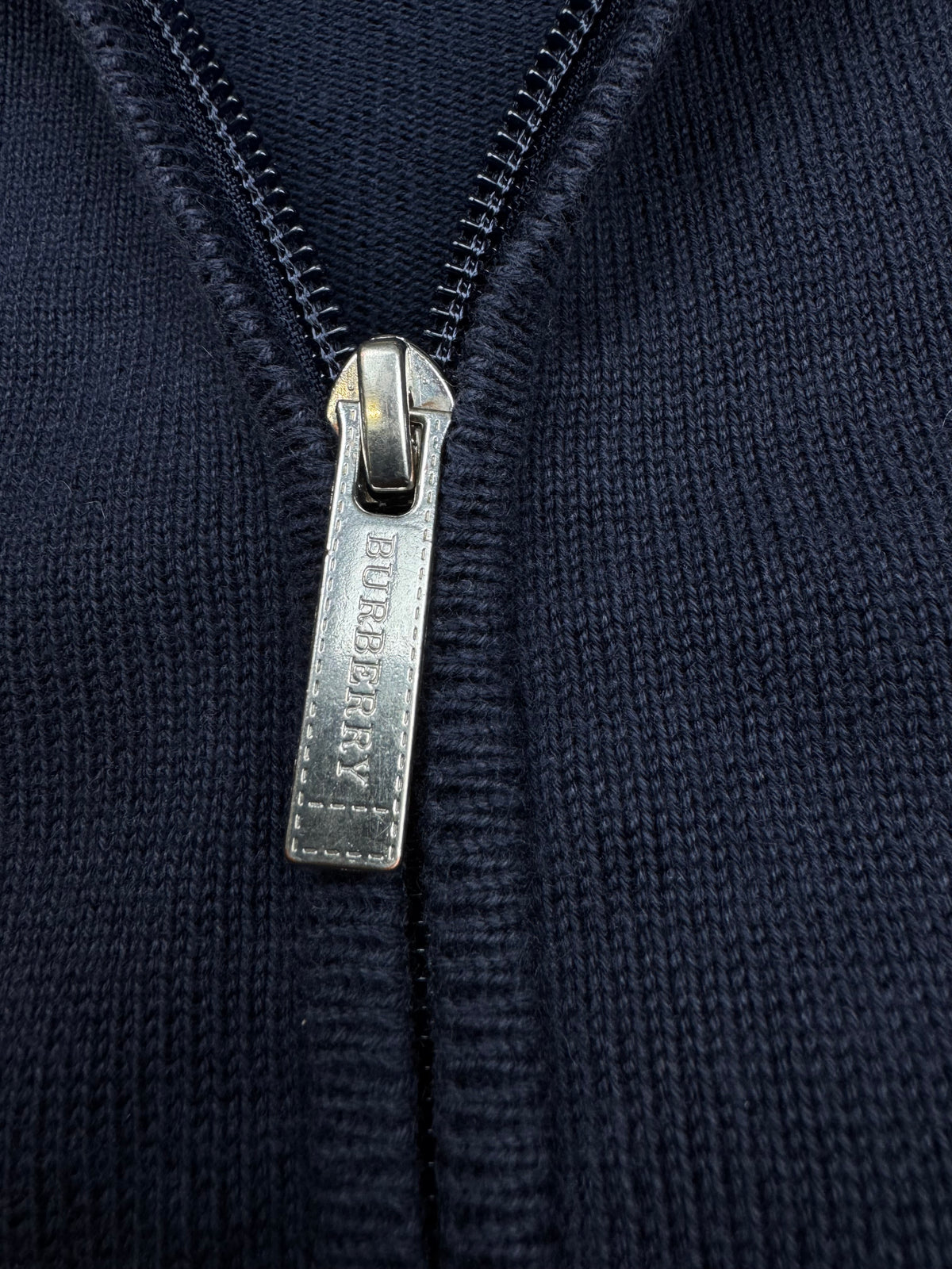 vintage Burberry sweatjacket {XL}