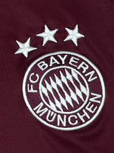Cargar imagen en el visor de la galería, vintage Adidas Bayern Munich 2006-2007 UCL home jersey {XS}
