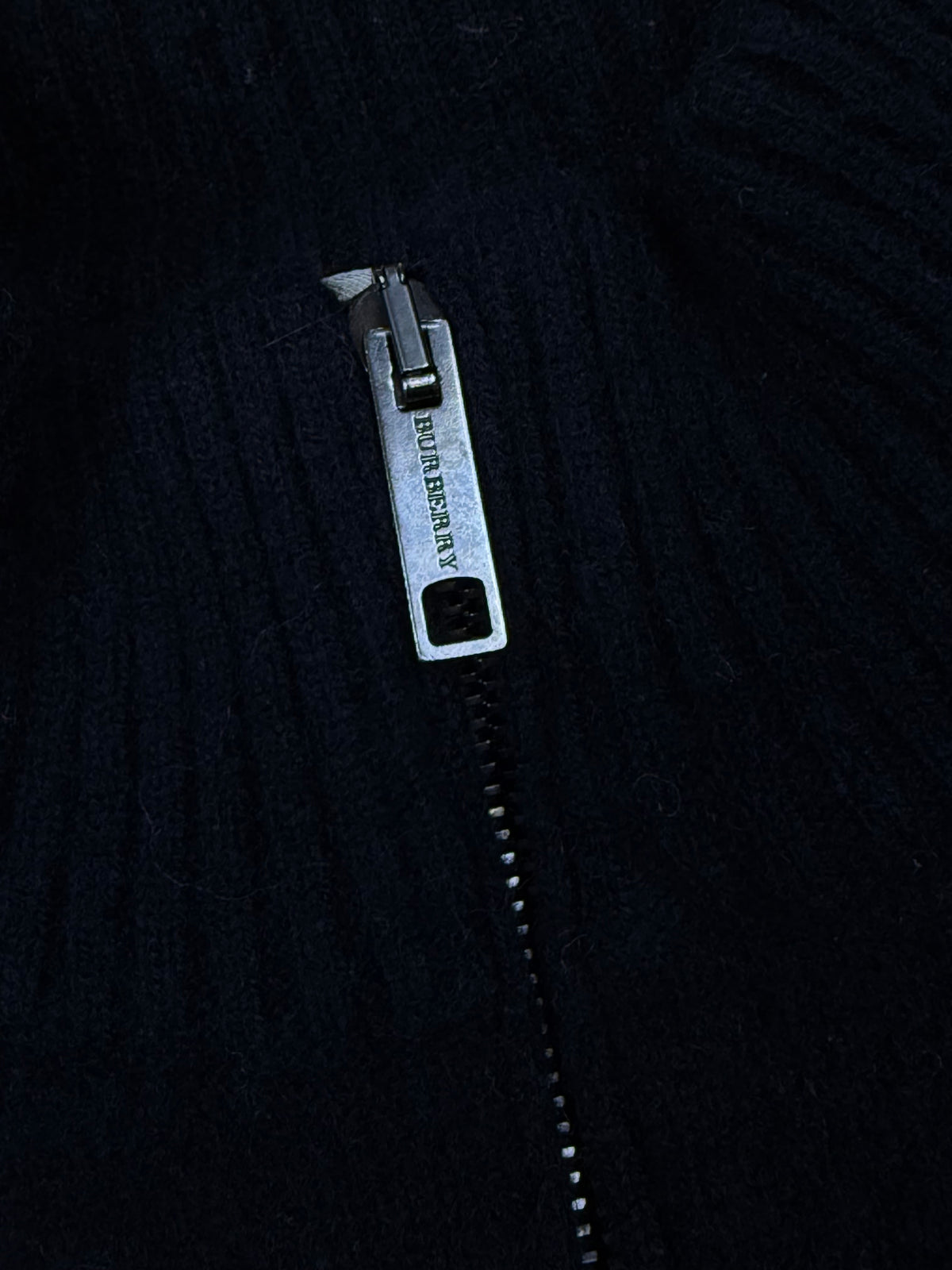 vintage Burberry sweatjacket {M}