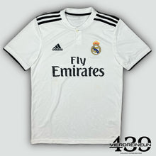 Cargar imagen en el visor de la galería, white Adidas Real Madrid 2018-2019 home jersey {S}
