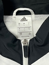 Cargar imagen en el visor de la galería, vintage Adidas Germany windbreaker {L}
