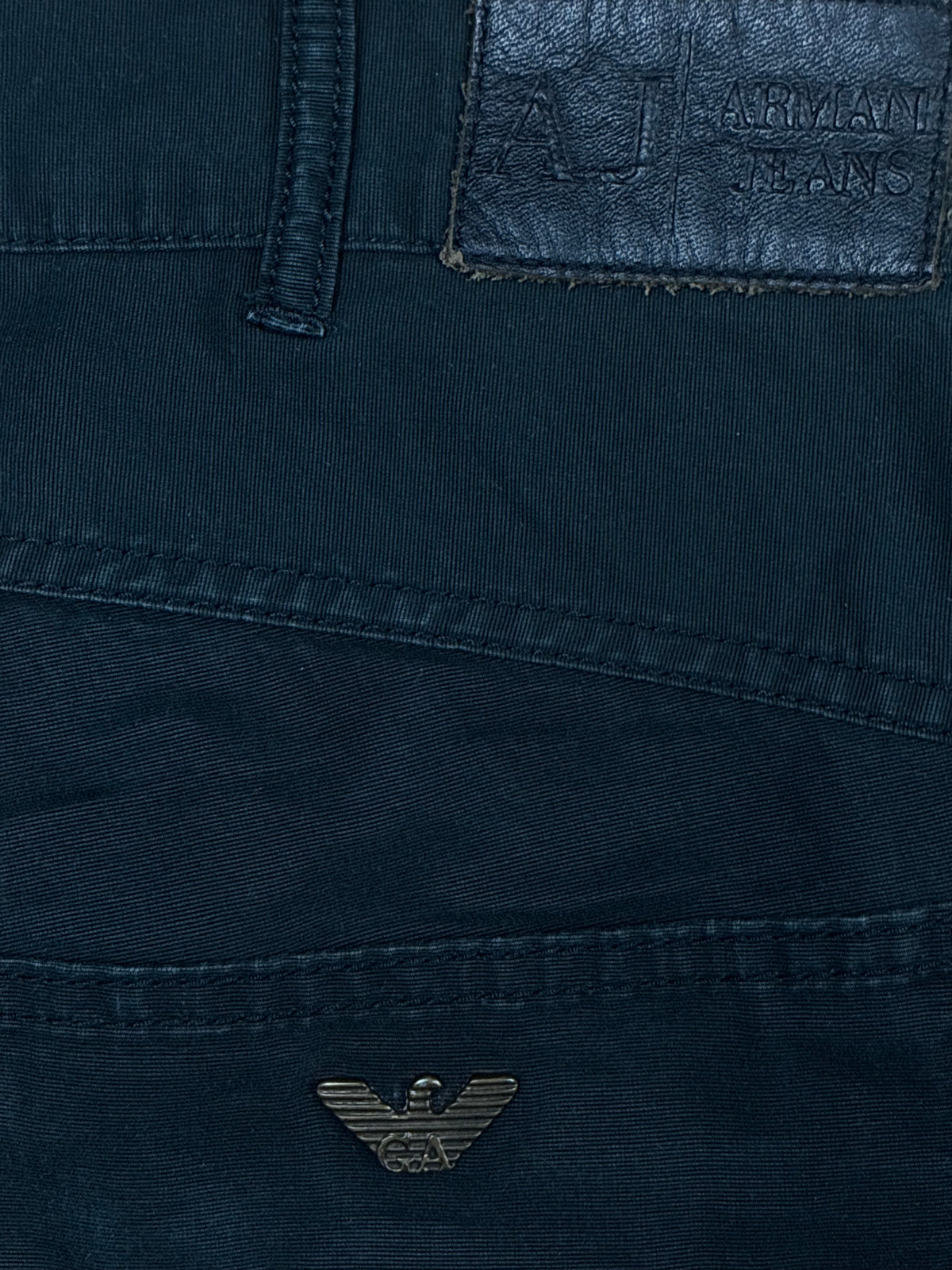 vintage Armani jeans {M}