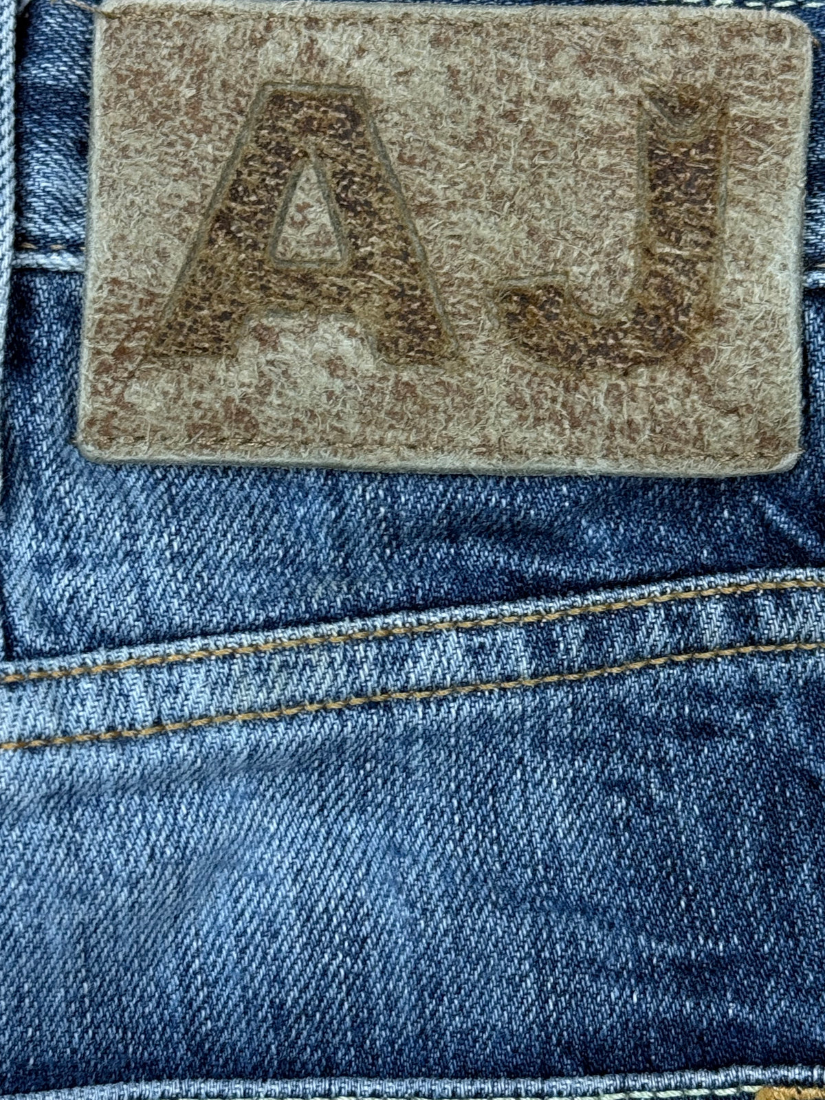 vintage Armani jeans {S}