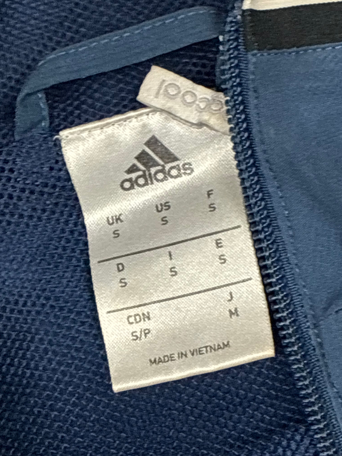 navyblue Adidas Manchester United windbreaker {S}