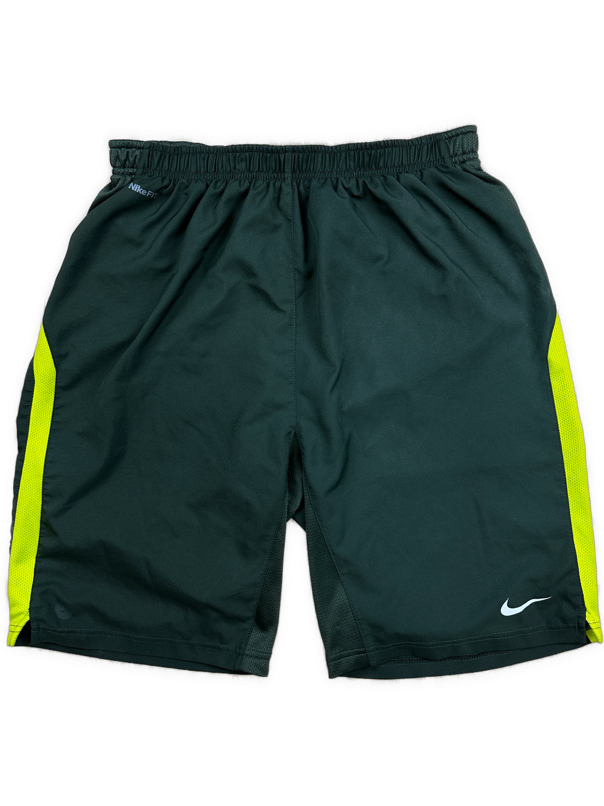 vintage Nike shorts {M}