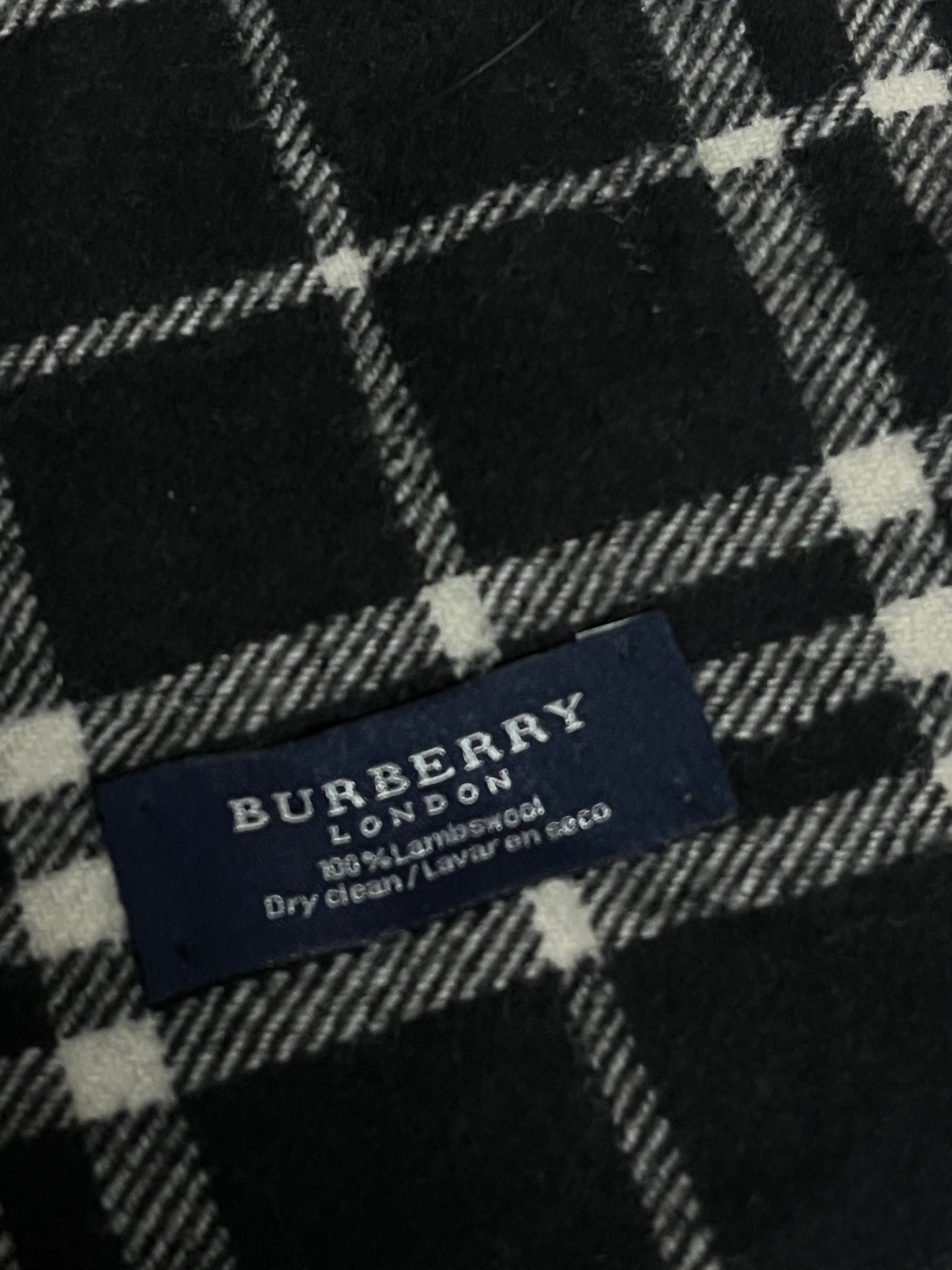 vintage Burberry scarf