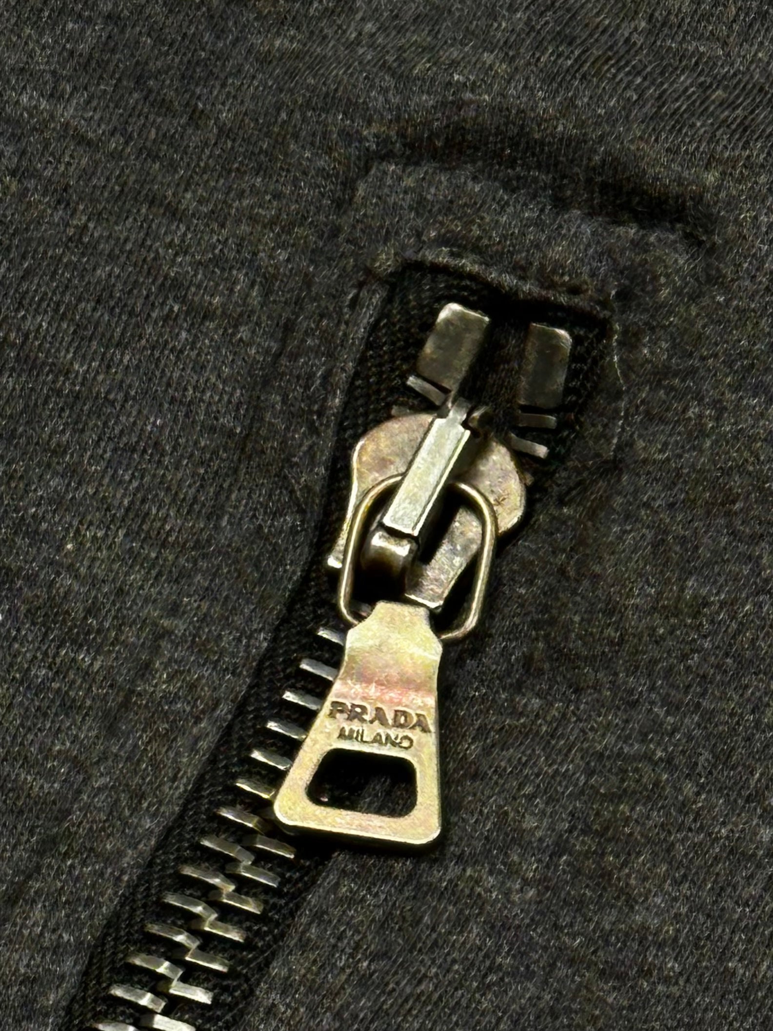 vintage Prada sweatjacket {S}