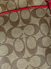 Cargar imagen en el visor de la galería, vintage COUCH shoulderbag
