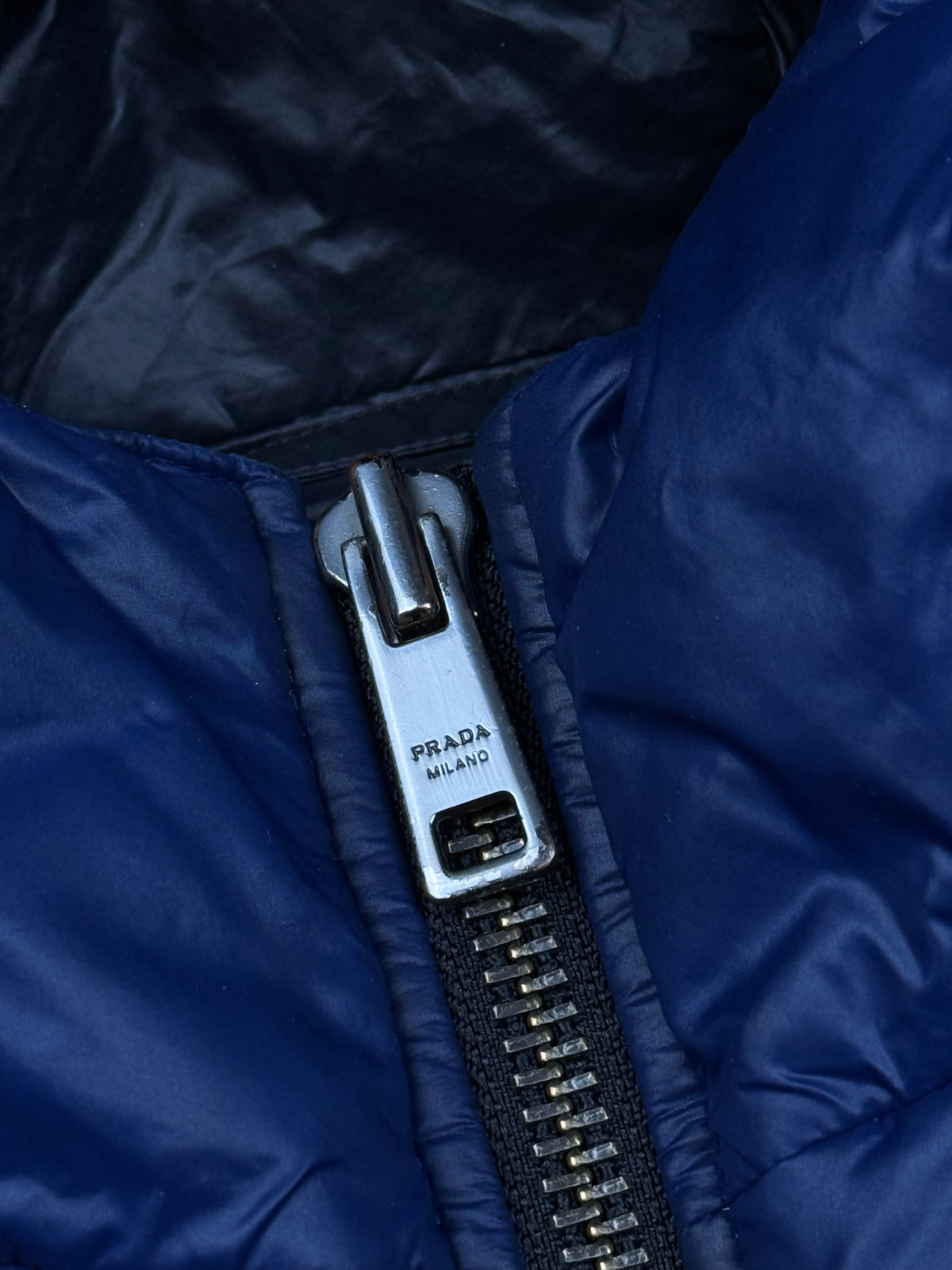 vintage Prada winterjacket {M}