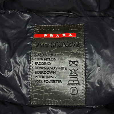 vintage Prada winterjacket {M}