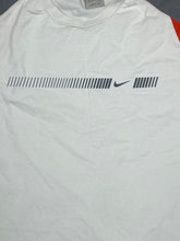Lade das Bild in den Galerie-Viewer, vintage Nike t-shirt {XXL}
