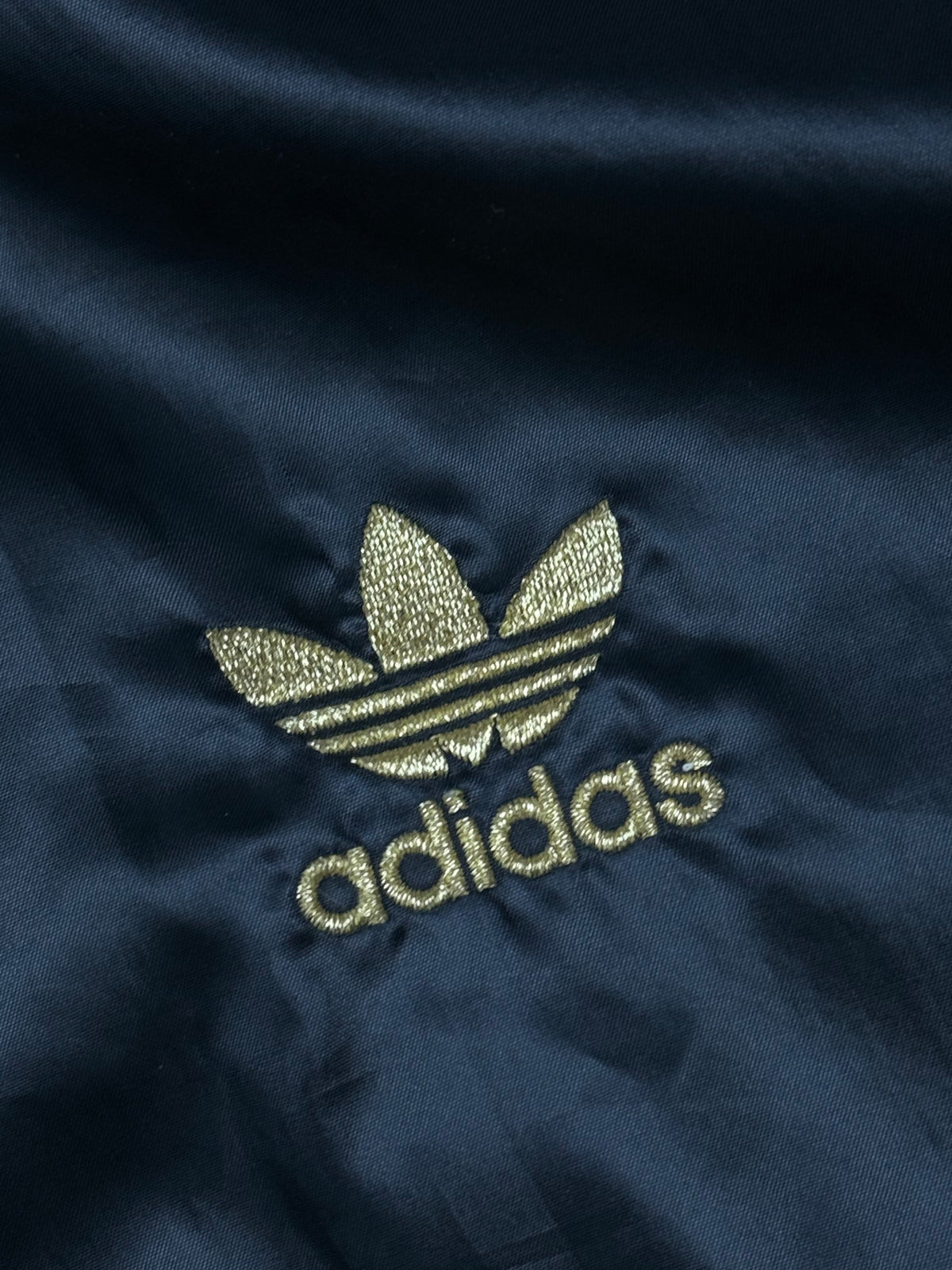 vintage Adidas windbreaker {S}
