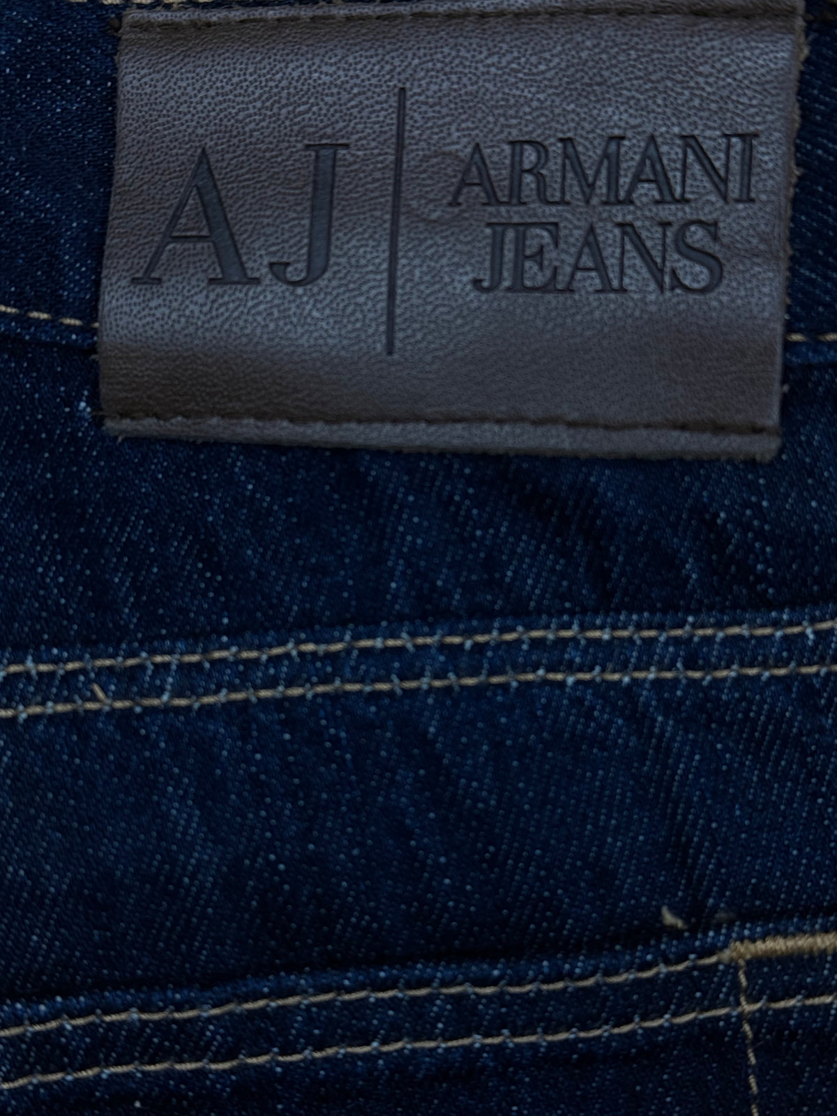 vintage Armani jeans {M}