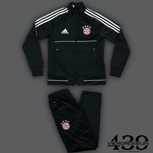 vintage Adidas Fc Bayern Munich tracksuit {XS}