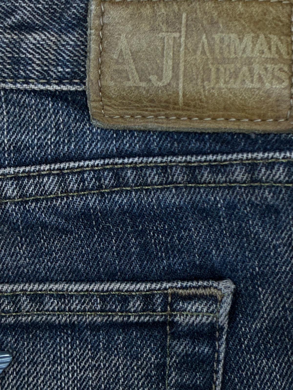 vintage Armani jeans {S}