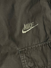 Load image into Gallery viewer, vintage Nike cargo-shorts {M}
