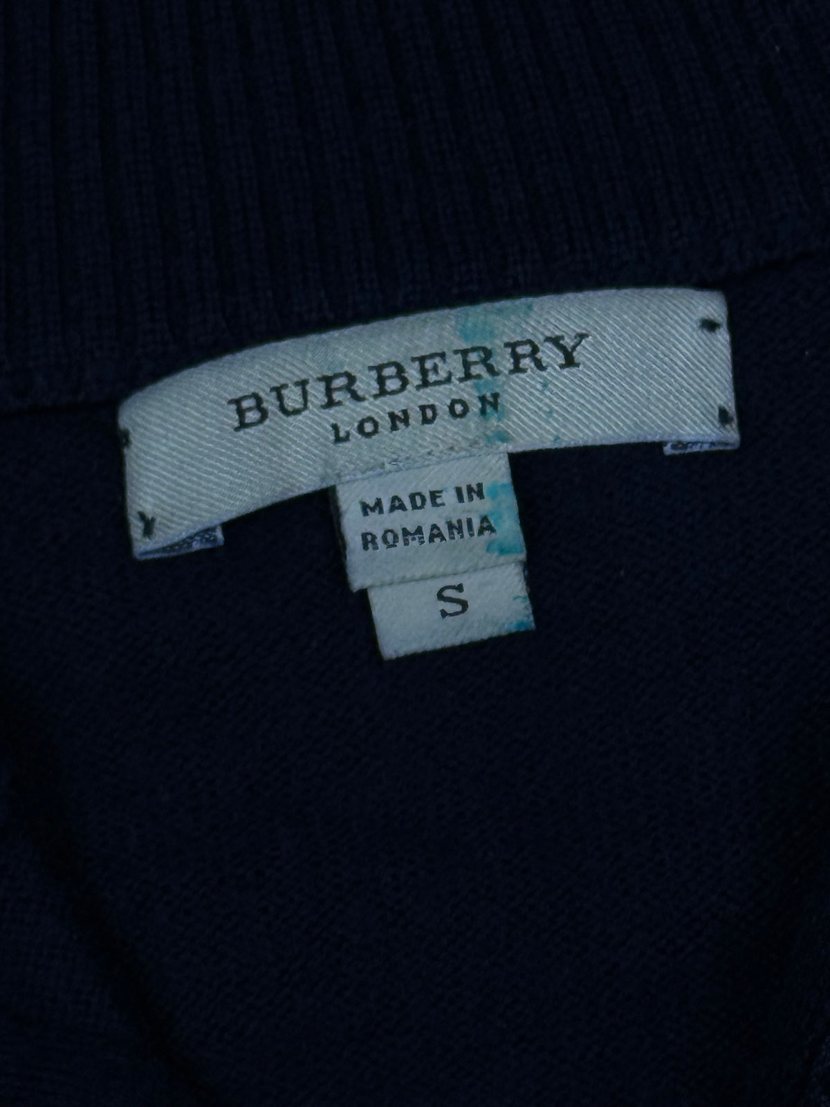 vintage Burberry quarterzip {S}