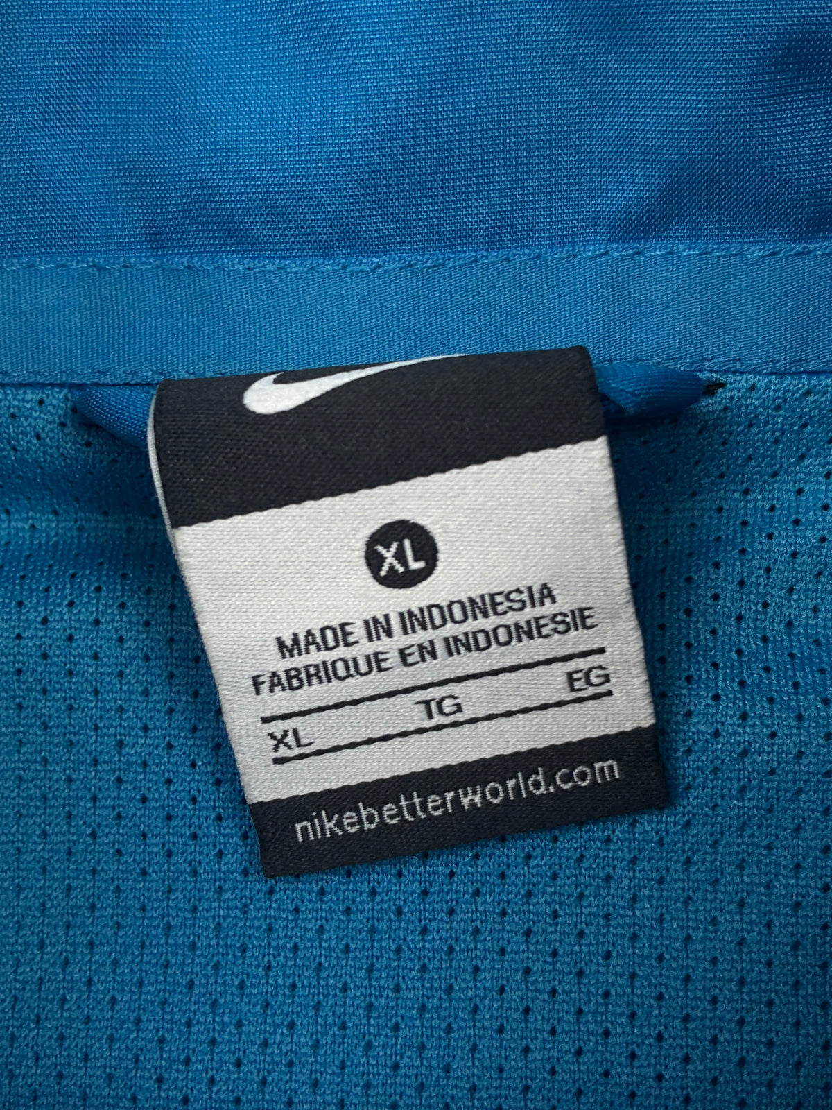 vintage Nike Fc Barcelona windbreaker {XL}