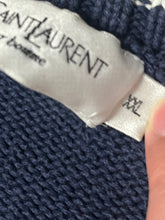 Cargar imagen en el visor de la galería, vintage Yves Saint Laurent knittedsweater {XL}
