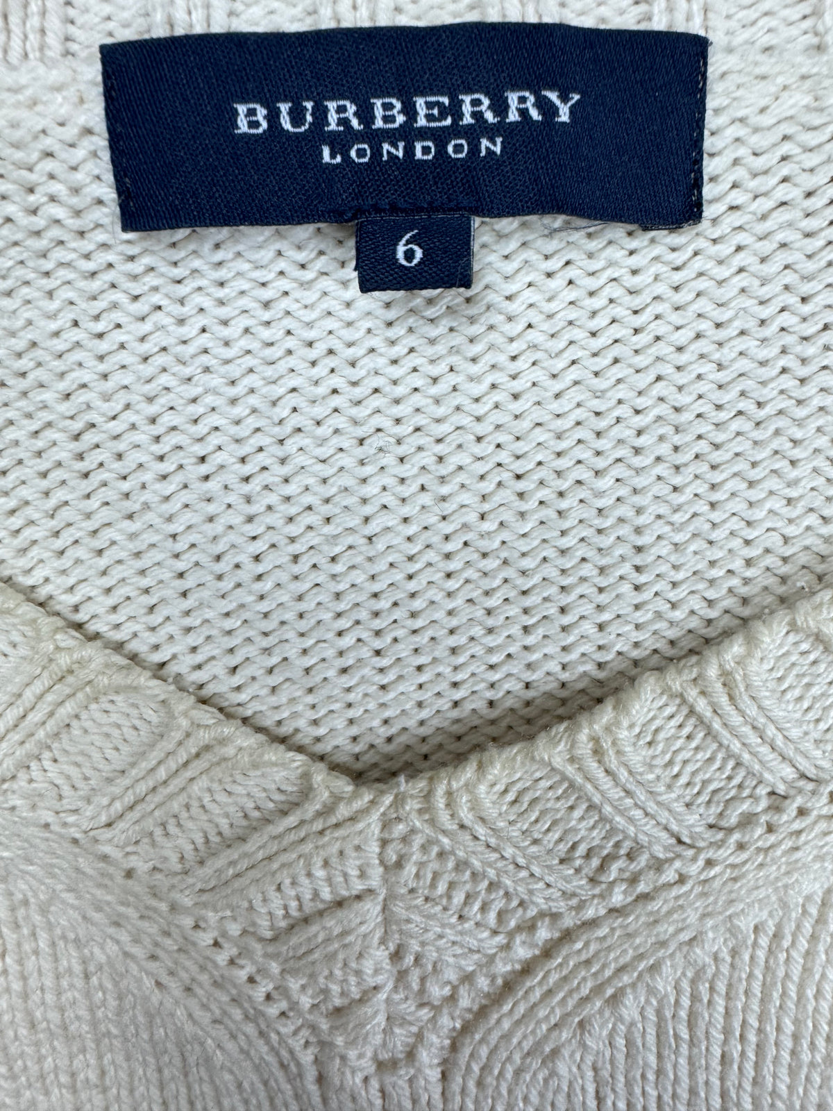 vintage Burberry knittedsweater {XL}