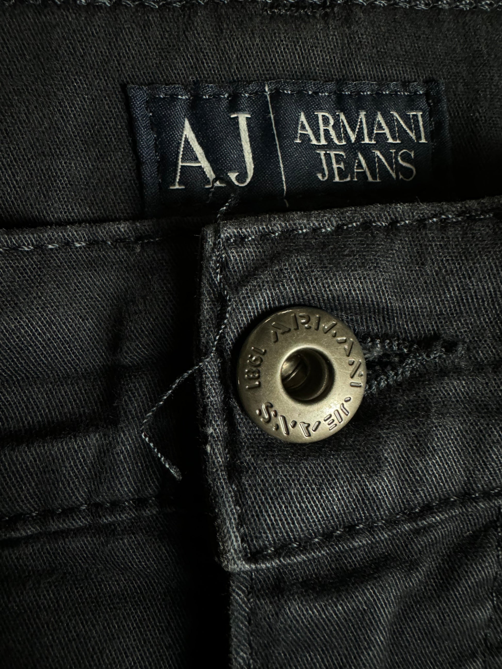 vintage Armani jeans {L}