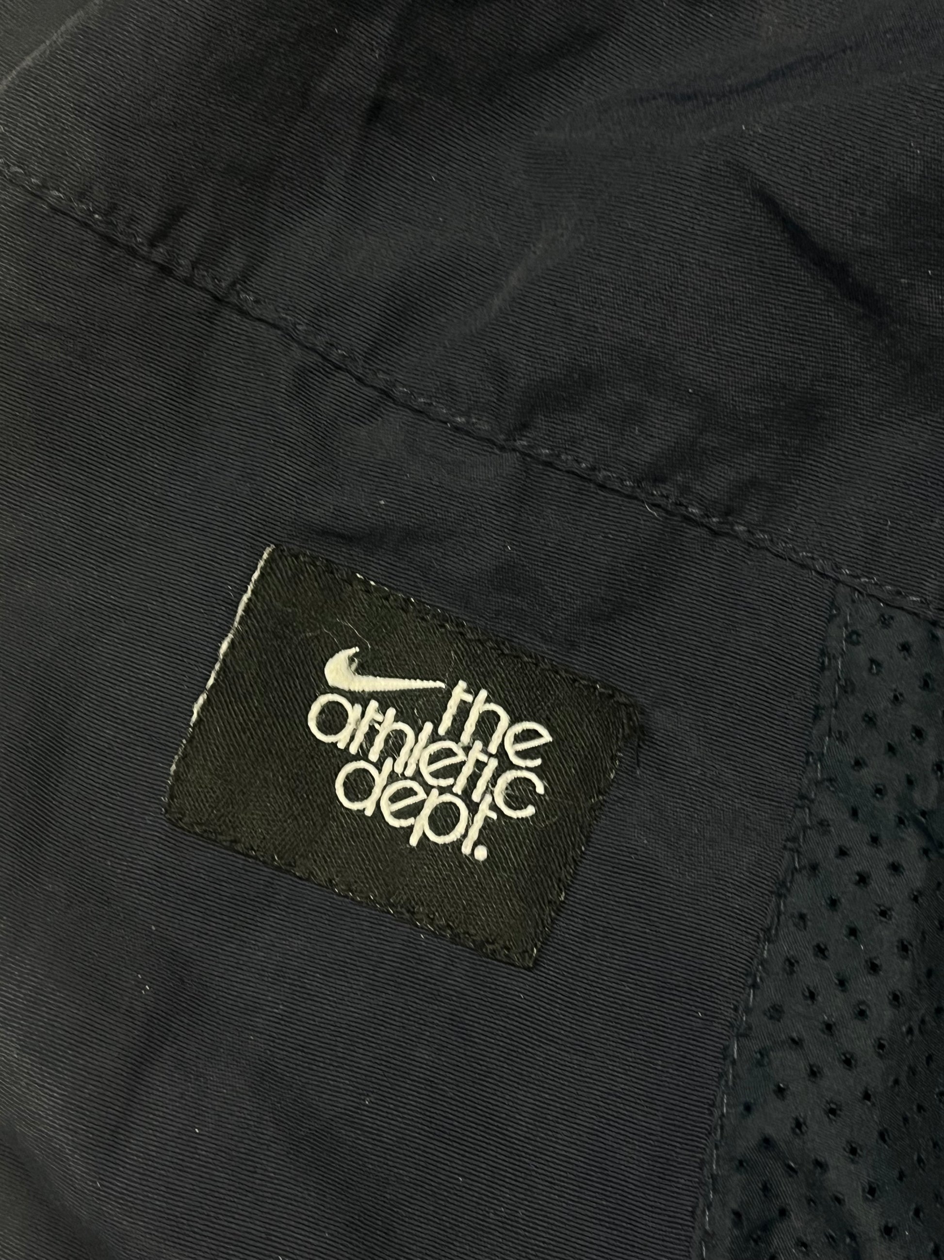 vintage Nike trackpants {M}