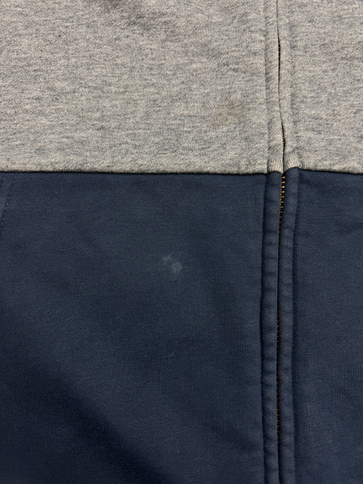 vintage Burberry sweatjacket {XL}
