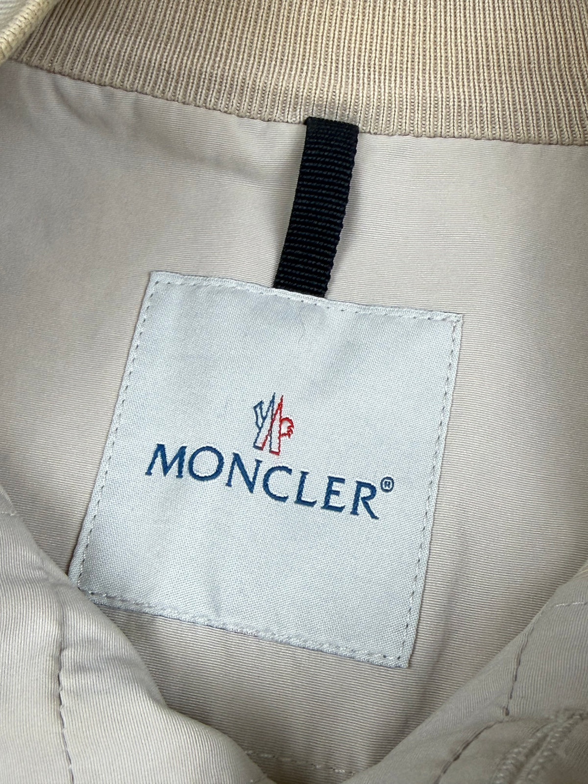 vintage Moncler windbreaker {M}