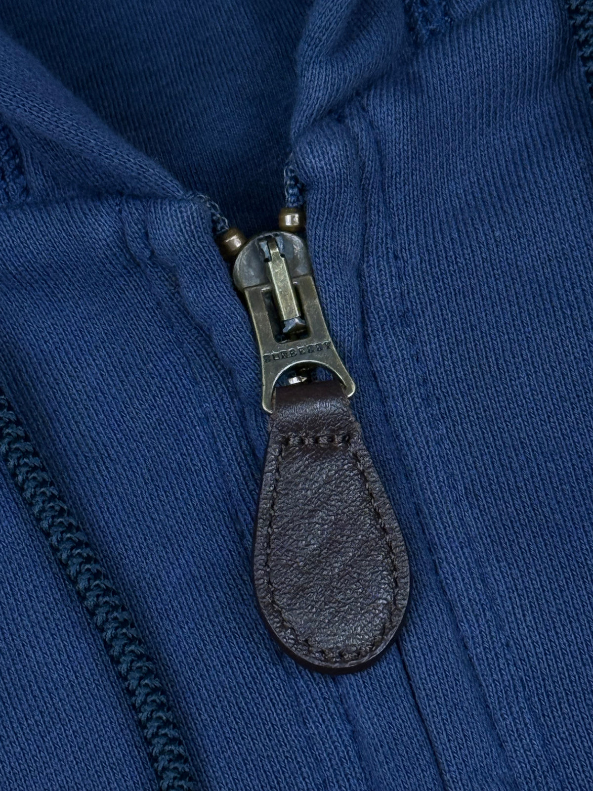vintage Burberry sweatjacket {L}