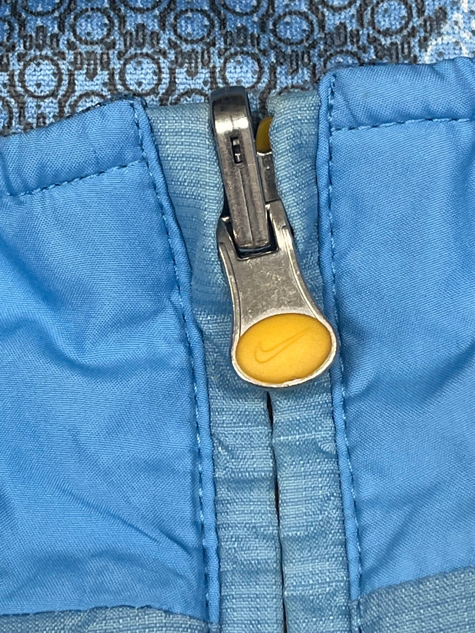 vintage Nike TN TUNED windbreaker {S}