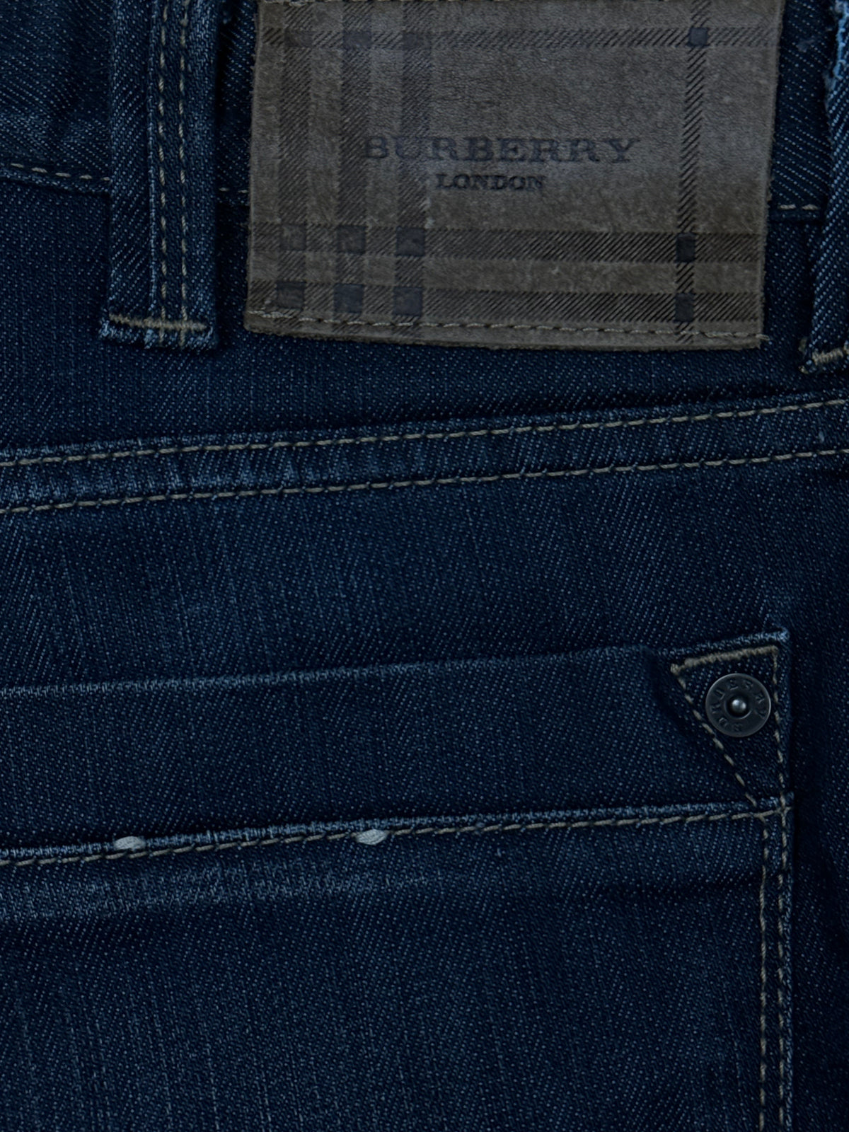 vintage Burberry jeans {M}