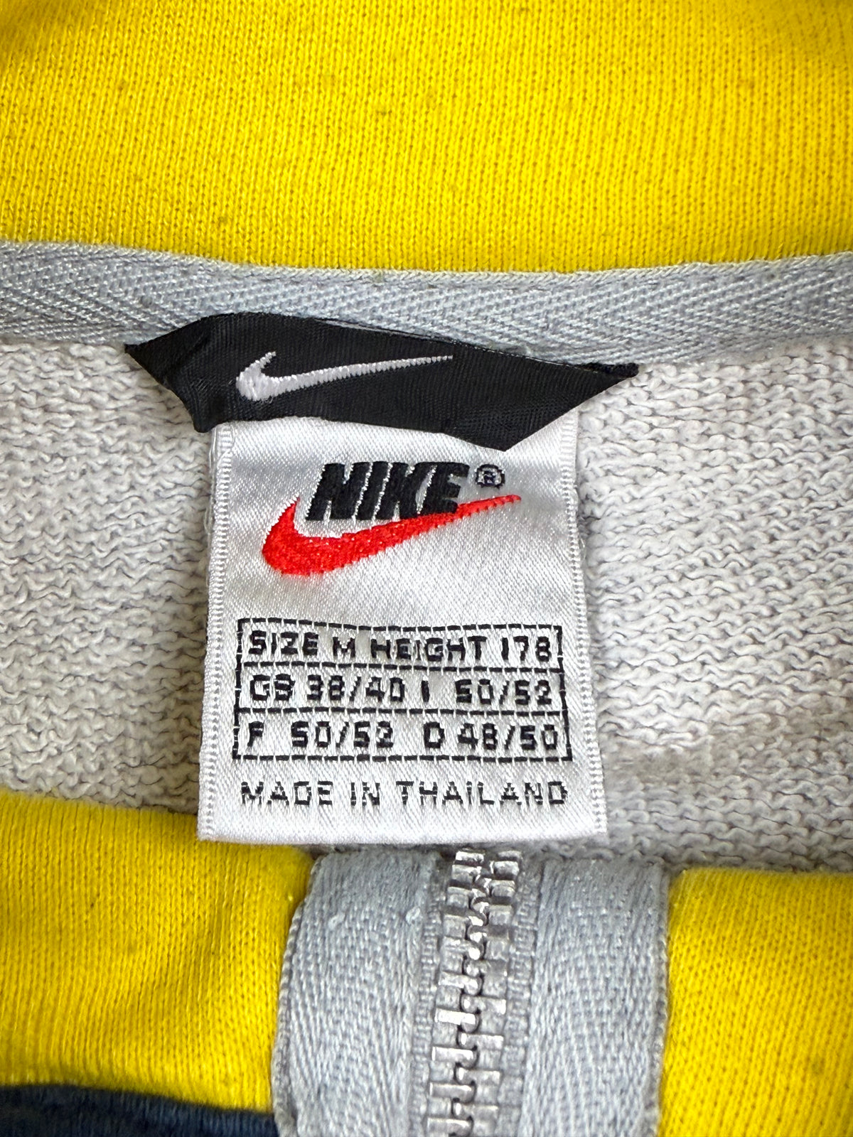 vintage Nike halfzip {M}