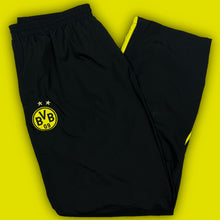 Φόρτωση εικόνας στο εργαλείο προβολής Συλλογής, vintage Puma Borussia Dortmund trackpants {XL}
