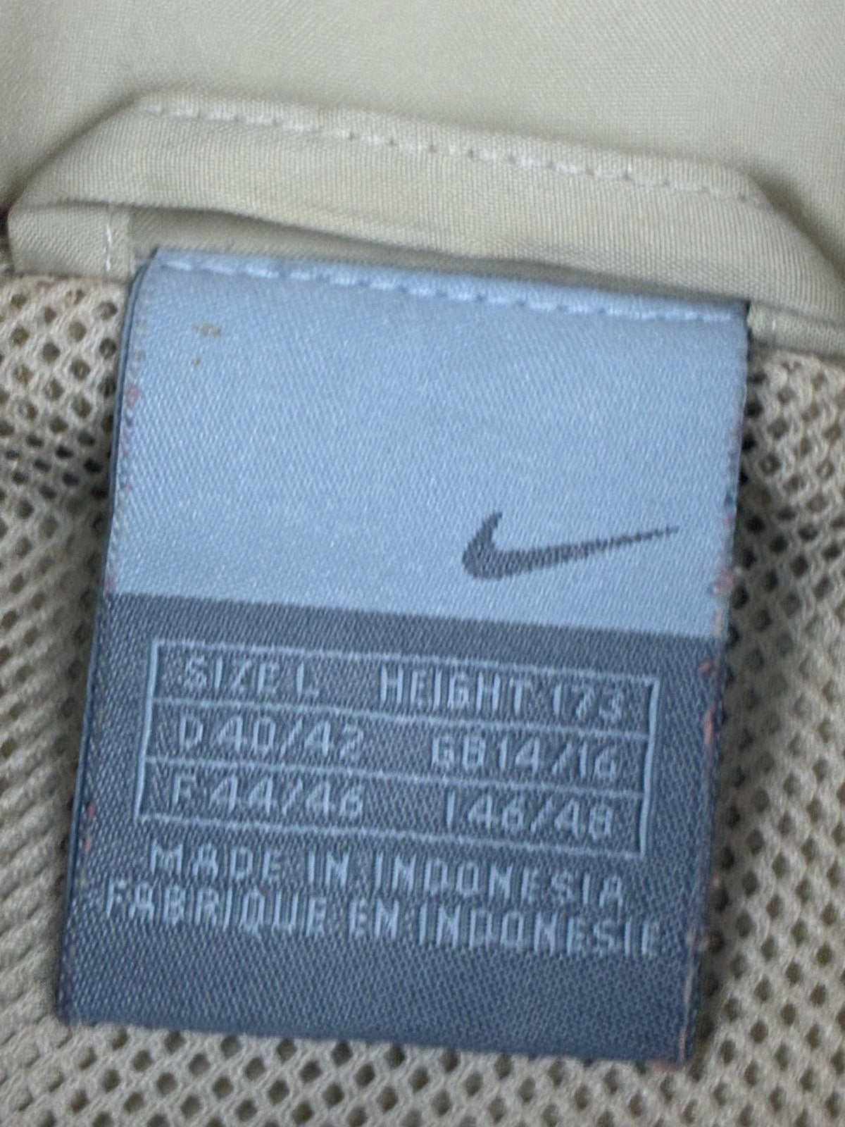 vintage Nike windbreaker {S}
