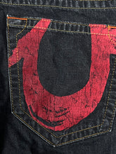 Carica l&#39;immagine nel visualizzatore di Gallery, vintage True Religion jeans {L}
