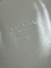 Carica l&#39;immagine nel visualizzatore di Gallery, vintage Prada shoulderbag
