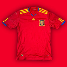 Carregar imagem no visualizador da galeria, vintage Adidas Spain 2010 home jersey {M-L}
